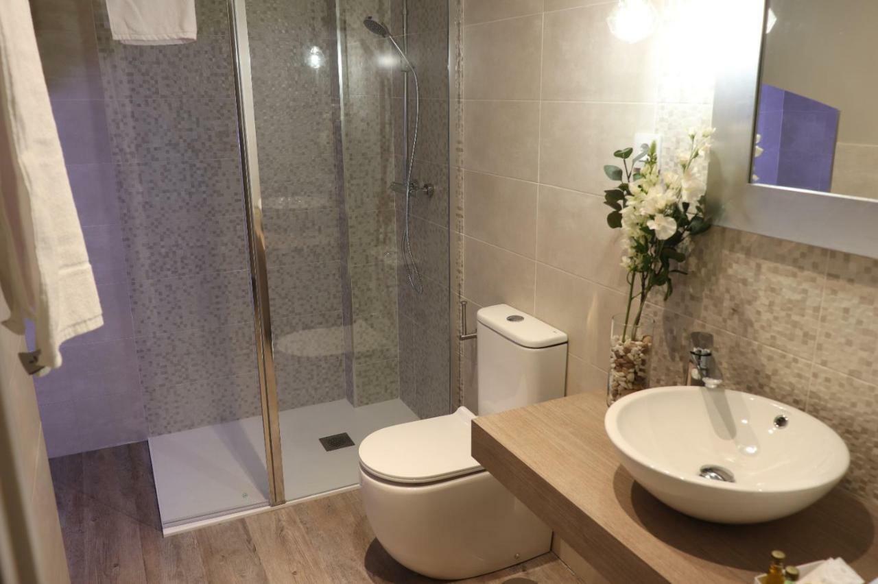 Apartamentos Turisticos Desiree 아리발로 외부 사진