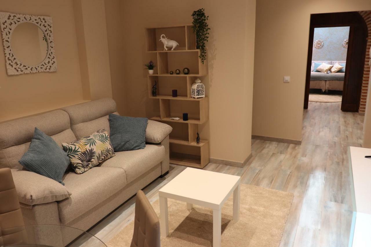 Apartamentos Turisticos Desiree 아리발로 외부 사진